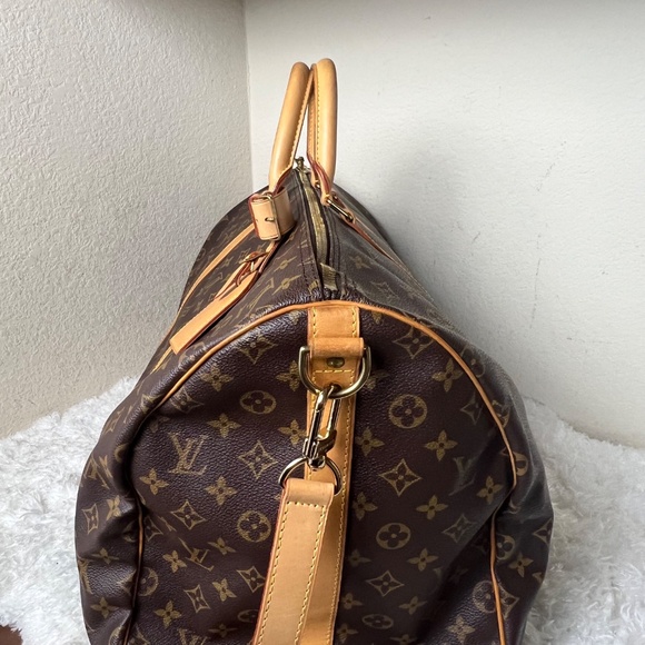 Louis Vuitton Monogram Keepall Bandouliere 55 - Picture 4 of 10